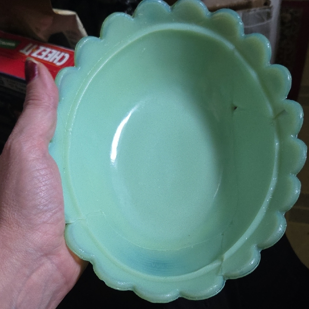Mint Green Hen on Nest Dish Jadeit - Picture 5 of 15